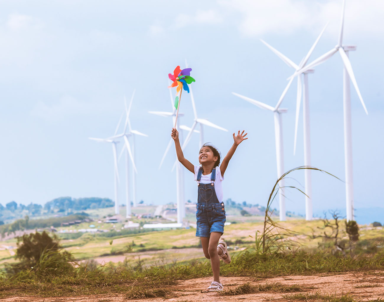 Challenge Statements 1 Wind Turbine Child - The Greentech Accelerator 2022