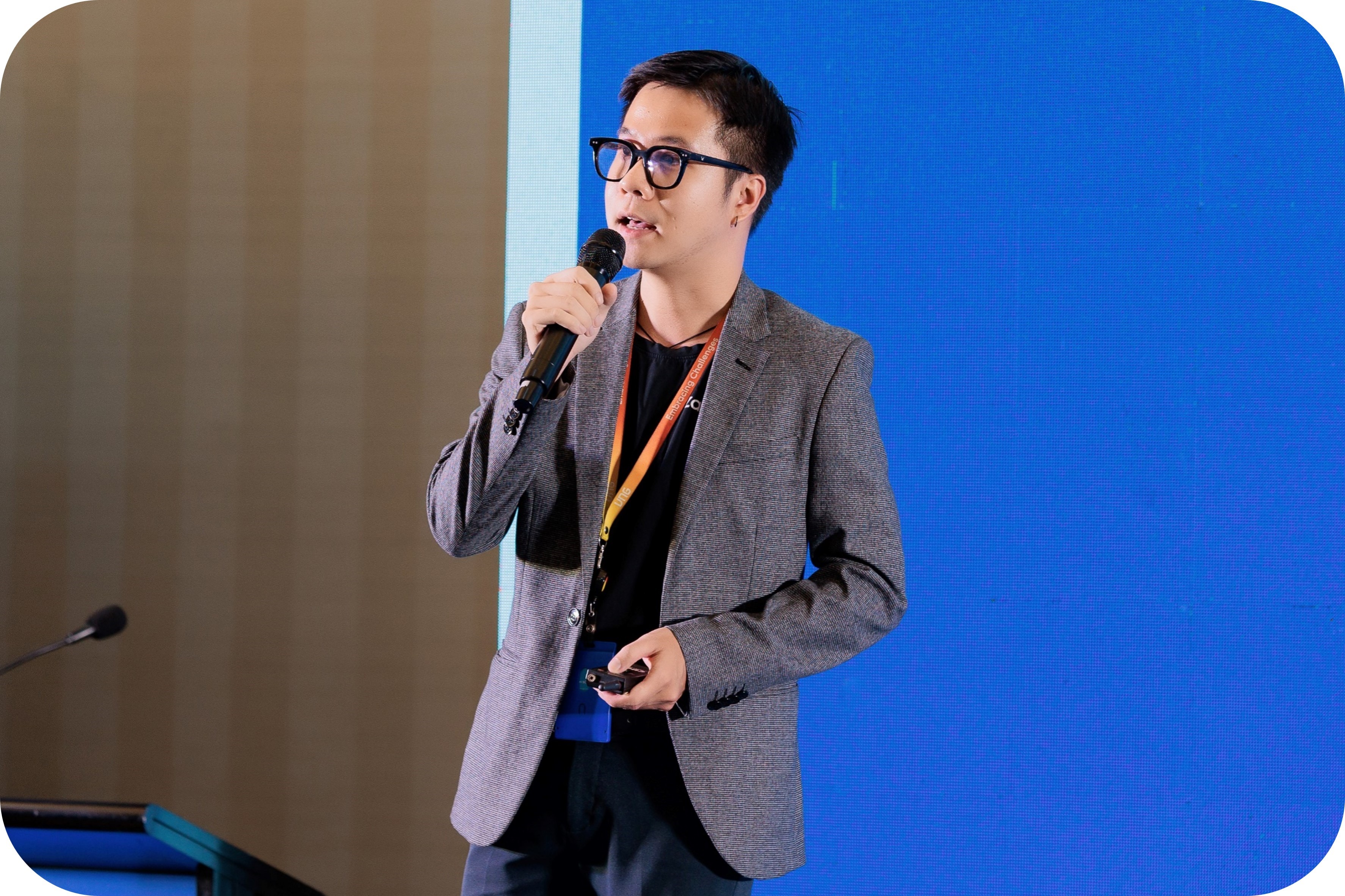 Zalo Ads Duy Nguyen - Xin Chào Smes: Grow Your Sales Through E-Commerce And Digital Marketing 2023 Recap