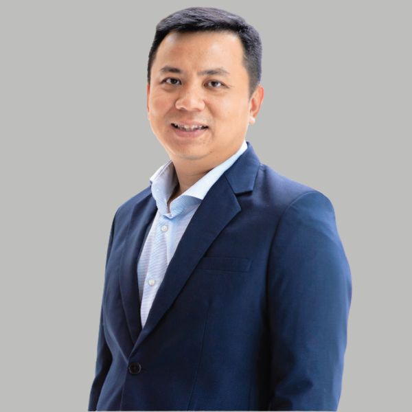 Sathit Boonchalok1 Uobt 600X600 1 - Mentors Profile Page