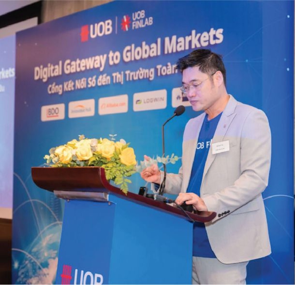 Opportunities For Vn Businesses To Expand Cross Border Trade 1035X1000 1 - Vietnam