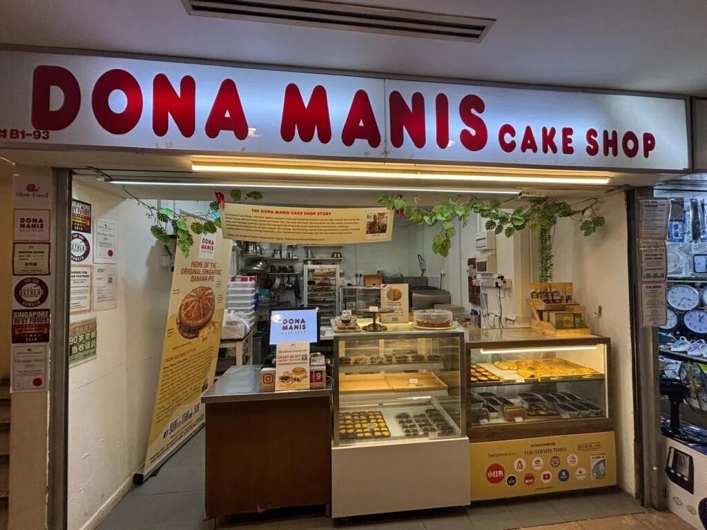 Dona Manis Storefront - Across Digital Gaps And Borders, Uob’s Finlab Helps Businesses Build Bridges