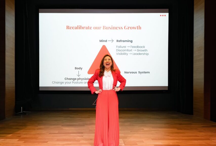 Ratna Juita On Stage E1775744093649 - Uob Womenpreneurs Networking Event: Empowering Voices, Expanding Impact