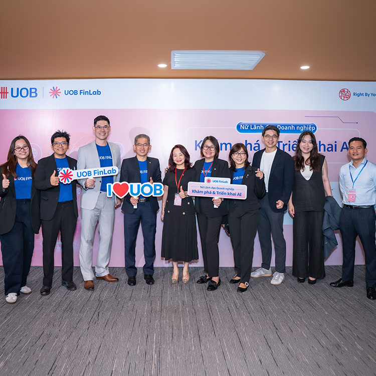 Uob Finlab Regional Vietnam Ai Showcase - Vietnam